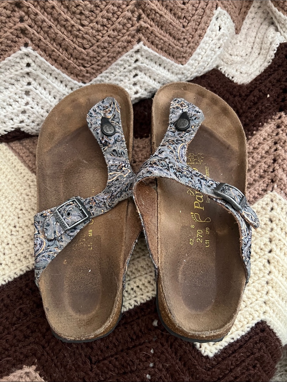 Papillo Gizeh Women's Brown Paisley Thong Sandals
